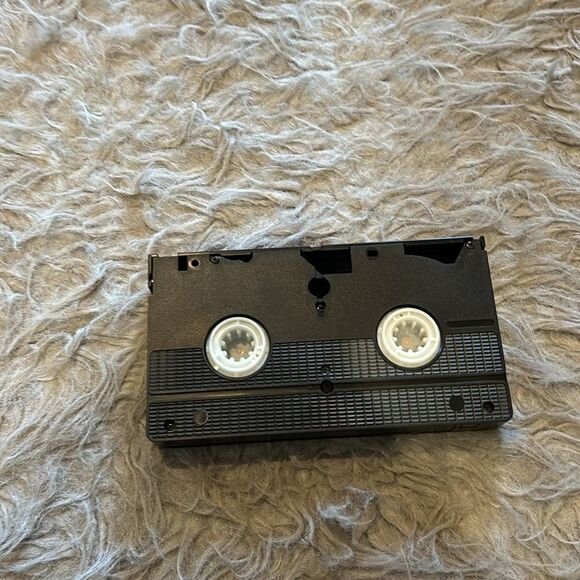 Bugs bunny volume 2 vintage 1989 VCR tape, missing case - Picture 3 of 3